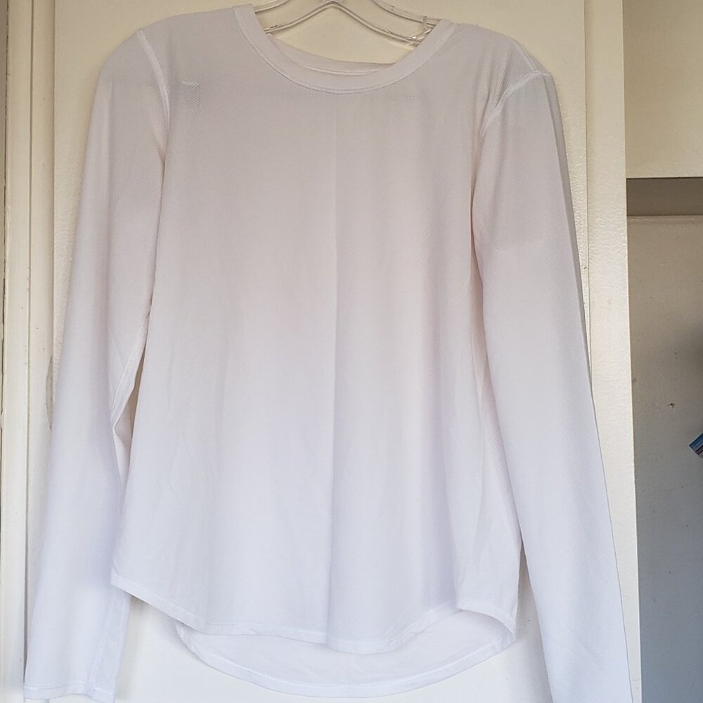White Long-Sleeved Top